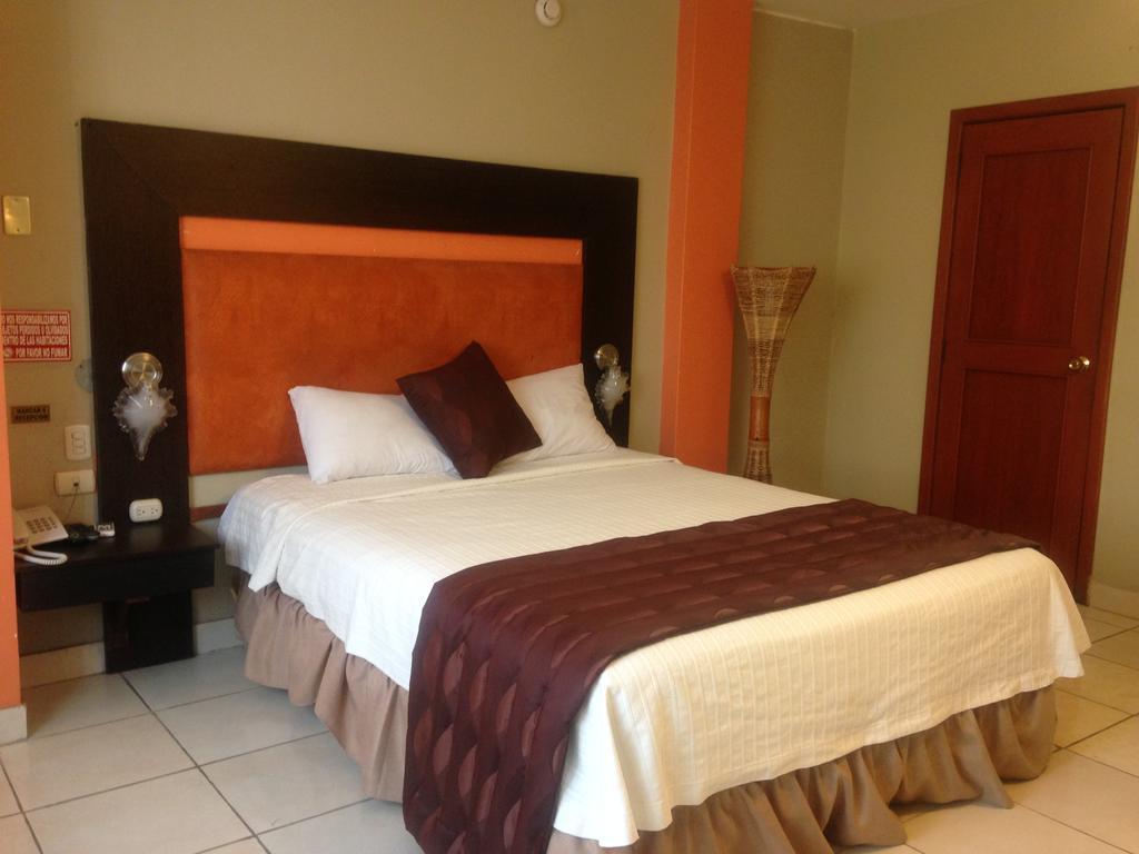 Tropical Inn Hotel Guayaquil Extérieur photo