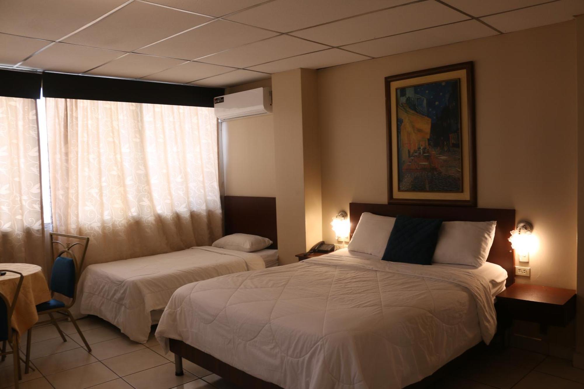 Tropical Inn Hotel Guayaquil Extérieur photo
