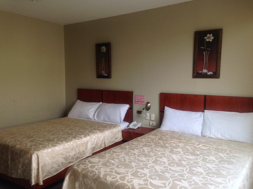Tropical Inn Hotel Guayaquil Extérieur photo