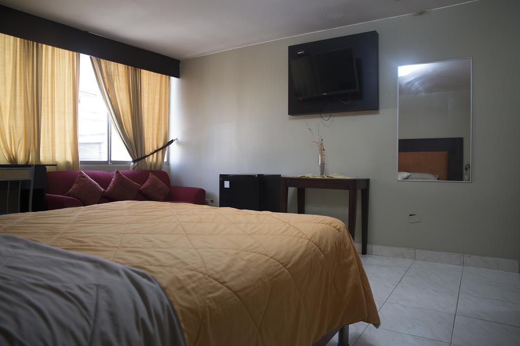 Tropical Inn Hotel Guayaquil Extérieur photo