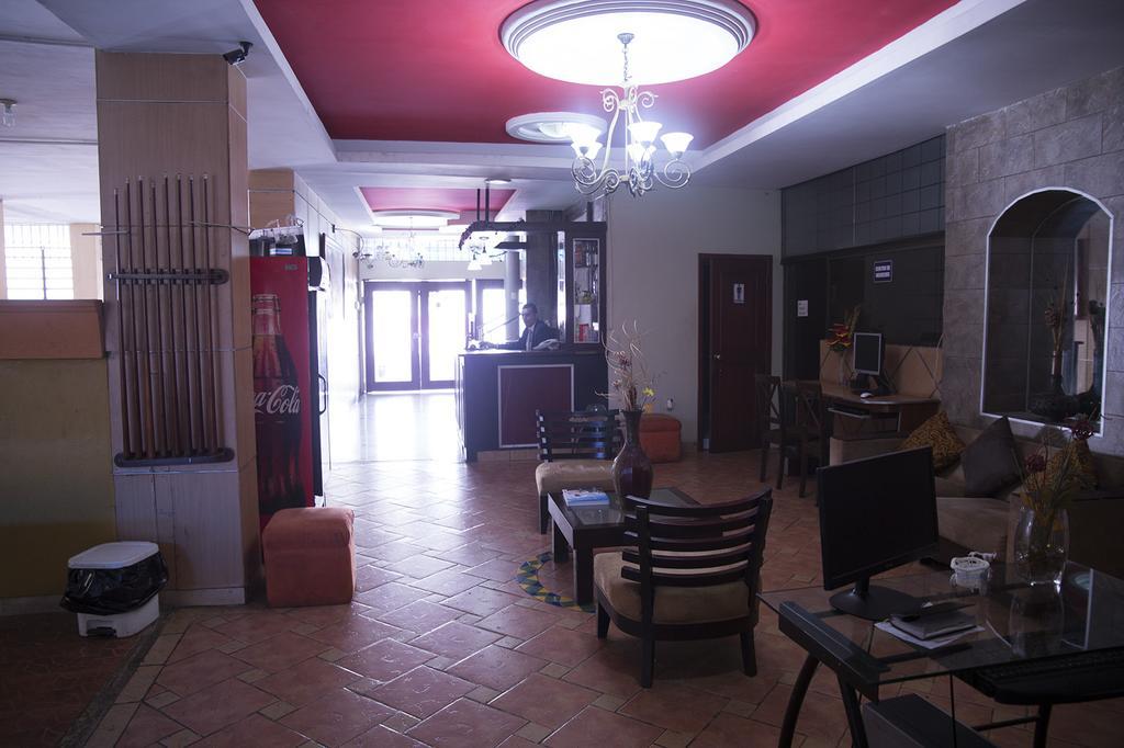 Tropical Inn Hotel Guayaquil Extérieur photo