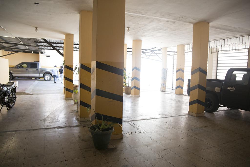 Tropical Inn Hotel Guayaquil Extérieur photo