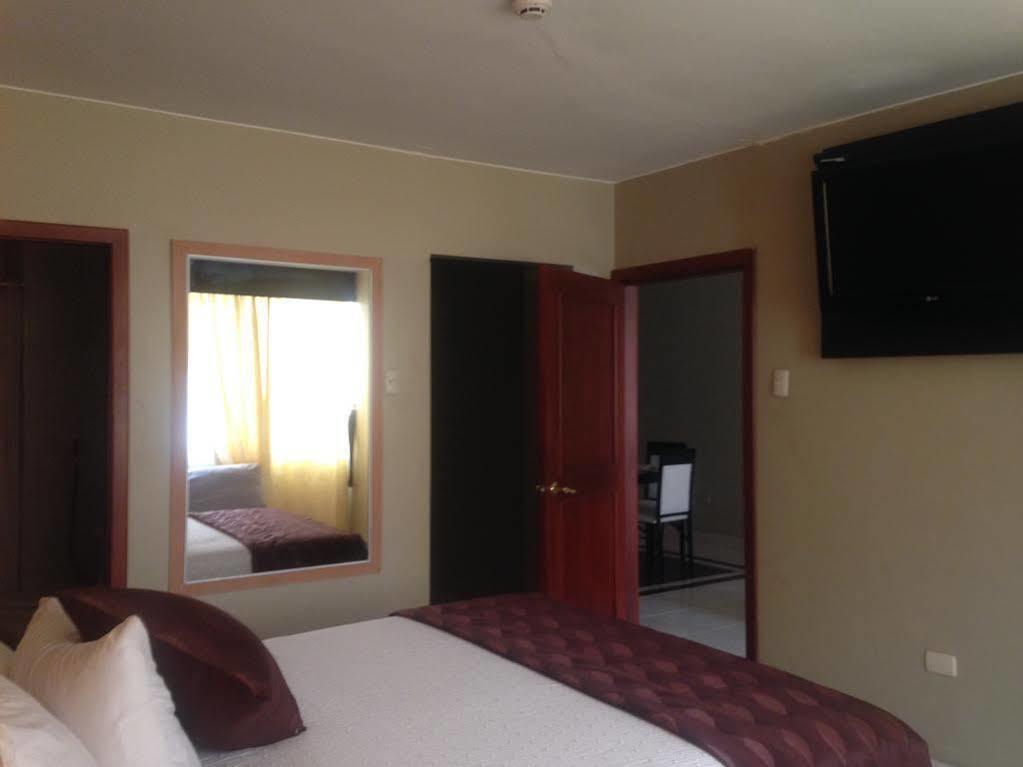 Tropical Inn Hotel Guayaquil Extérieur photo
