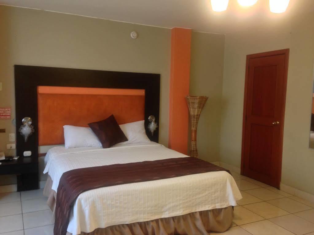 Tropical Inn Hotel Guayaquil Extérieur photo