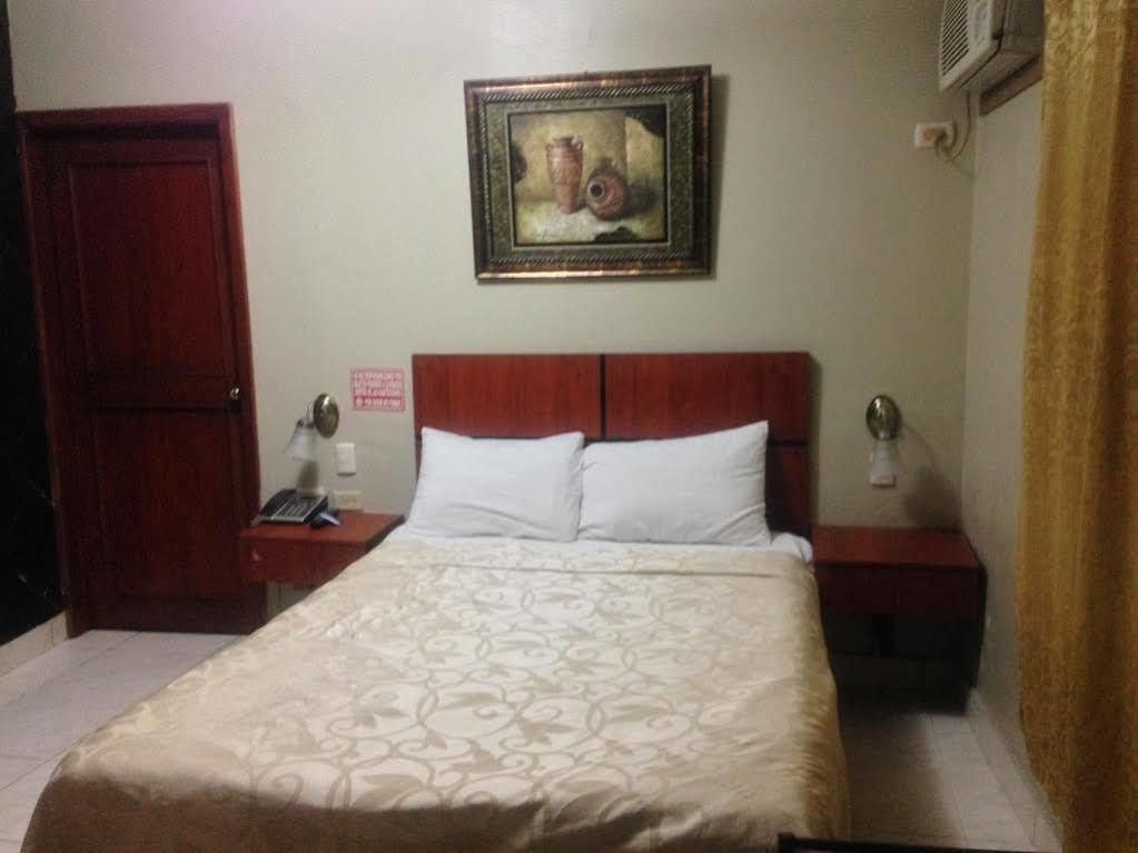 Tropical Inn Hotel Guayaquil Extérieur photo